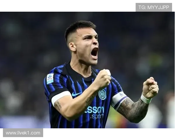 劳塔罗·马丁内斯的技战术定位与顶级前锋对比分析